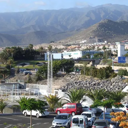 With One Bedroom In Costa Adeje, With Wonderful Sea View, Pool Acce... Lägenhet *