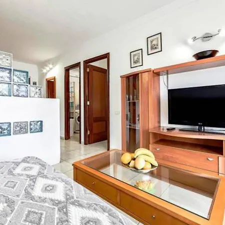 With One Bedroom In Costa Adeje, With Wonderful Mountain Vie Apartment *